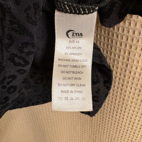 Czyia Black Leopard Tank Women's XS - Picture 6 of 7